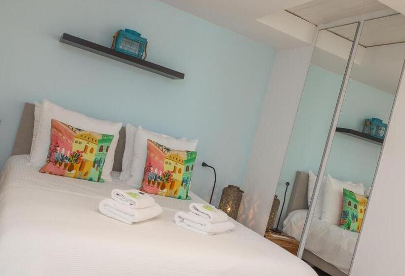 Bed and Breakfast Beachhouse Oase Aan Zee