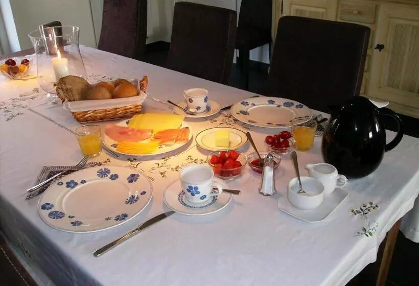 Aamiaismajoitus (B&B) Bed Op De Reth