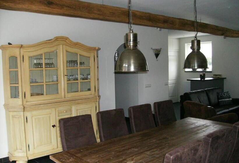 צימר Bed Op De Reth