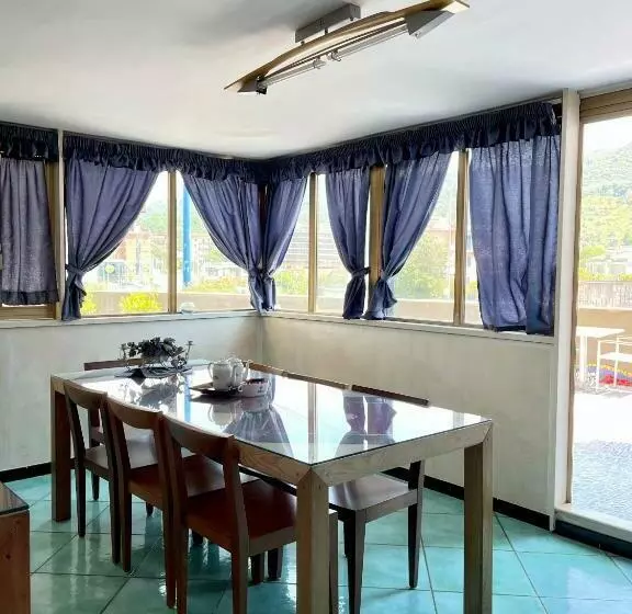 تختخواب و صبحانه Costa Sud Salerno