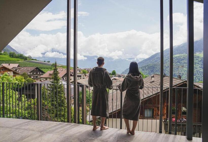 住宿加早餐  Guesthouse Karnatsch