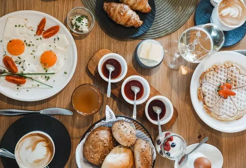 Aamiaismajoitus (B&B) Guesthouse Karnatsch