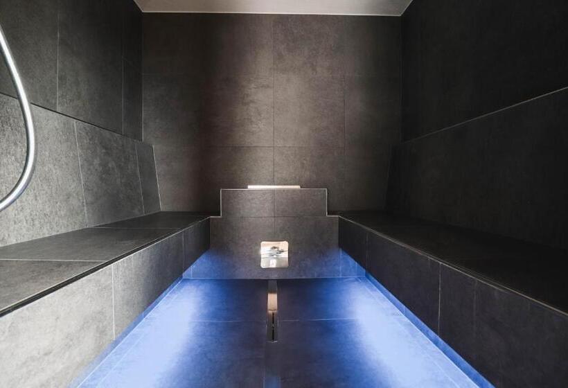 住宿加早餐  Guesthouse Karnatsch