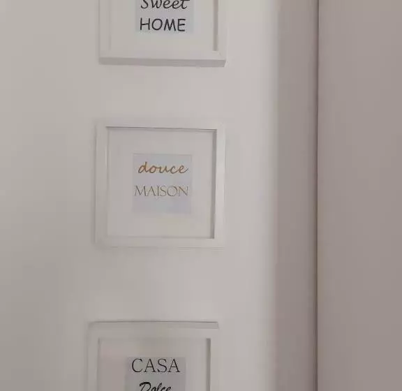 تختخواب و صبحانه Isabella D Aragona Guest House