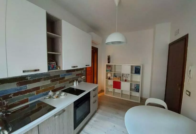 تختخواب و صبحانه Isabella D Aragona Guest House
