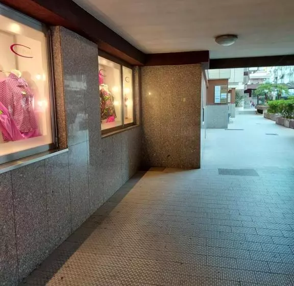 تختخواب و صبحانه Isabella D Aragona Guest House