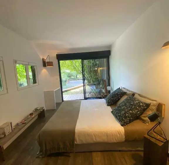 تختخواب و صبحانه La Cabane De Troyes   Chambre D Hôtes