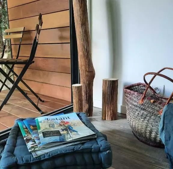تختخواب و صبحانه La Cabane De Troyes   Chambre D Hôtes