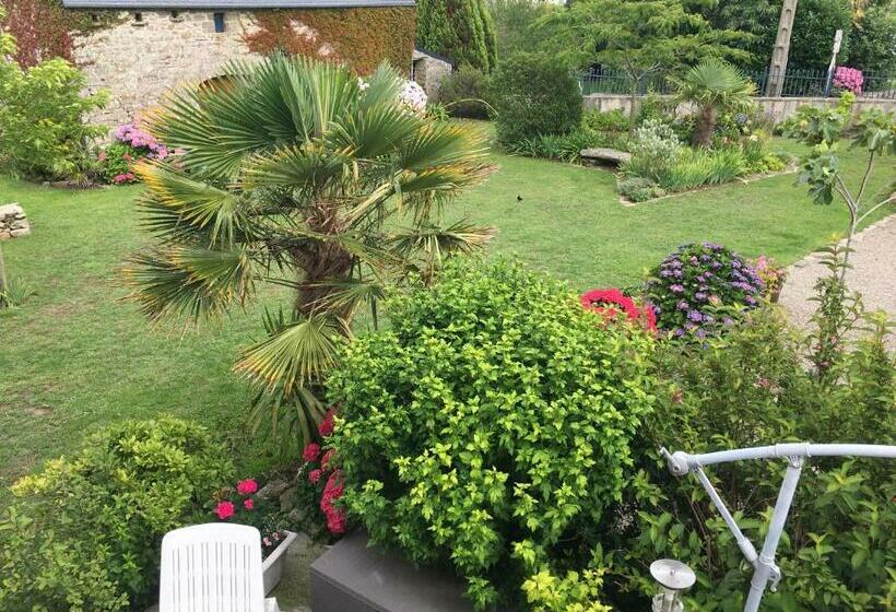 تختخواب و صبحانه La Ferme De Kérivoas