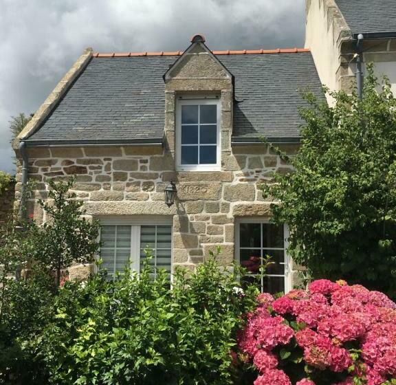 تختخواب و صبحانه La Ferme De Kérivoas