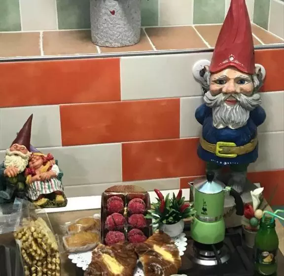 Aamiaismajoitus (B&B) Lo Gnomo
