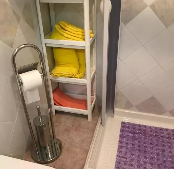 Aamiaismajoitus (B&B) Lo Gnomo