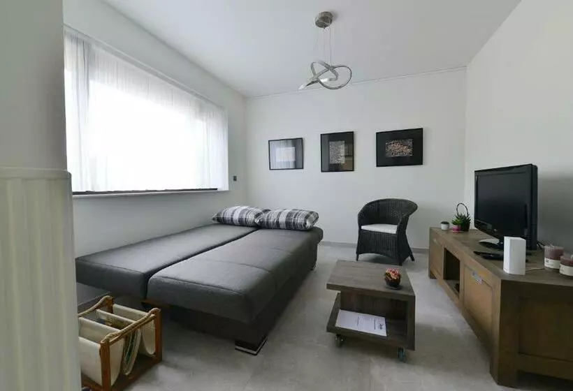 تختخواب و صبحانه Oetervallei