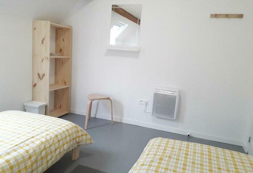 بنسيون Chambres, Camping La Pointe, Saint Coulitz, Chateaulin