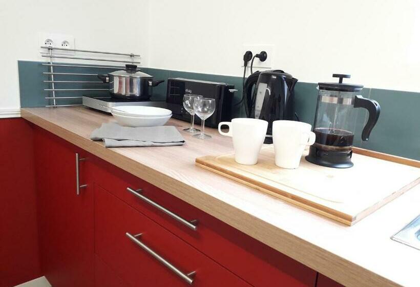 بنسيون Chambres, Camping La Pointe, Saint Coulitz, Chateaulin