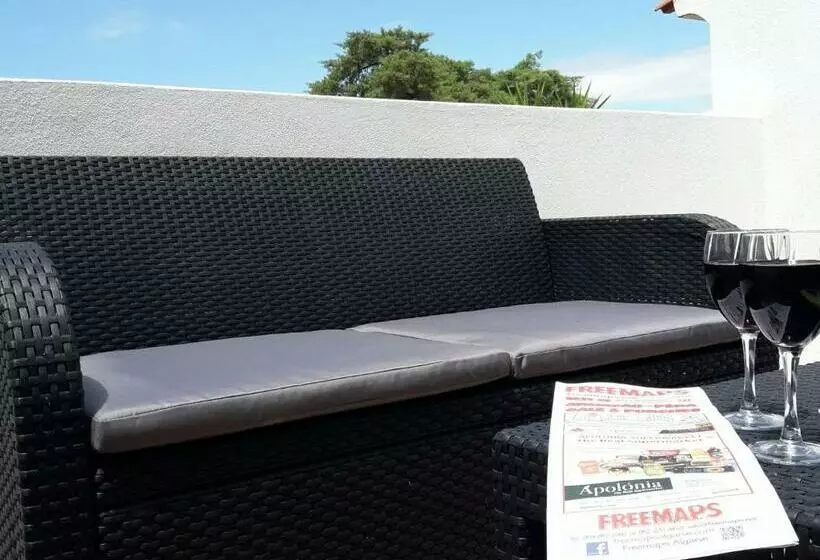 ペンション Familia Brito