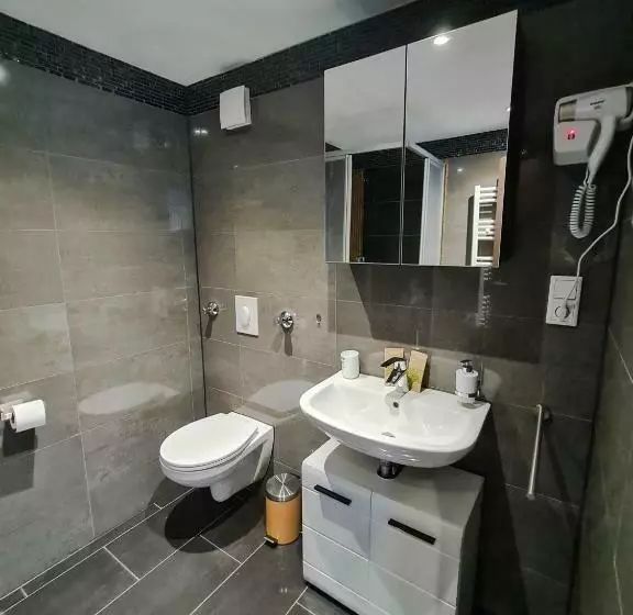 Check Inn Hotels   Essen