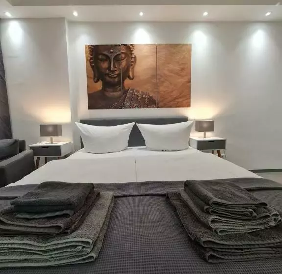 Check Inn Hotels   Essen