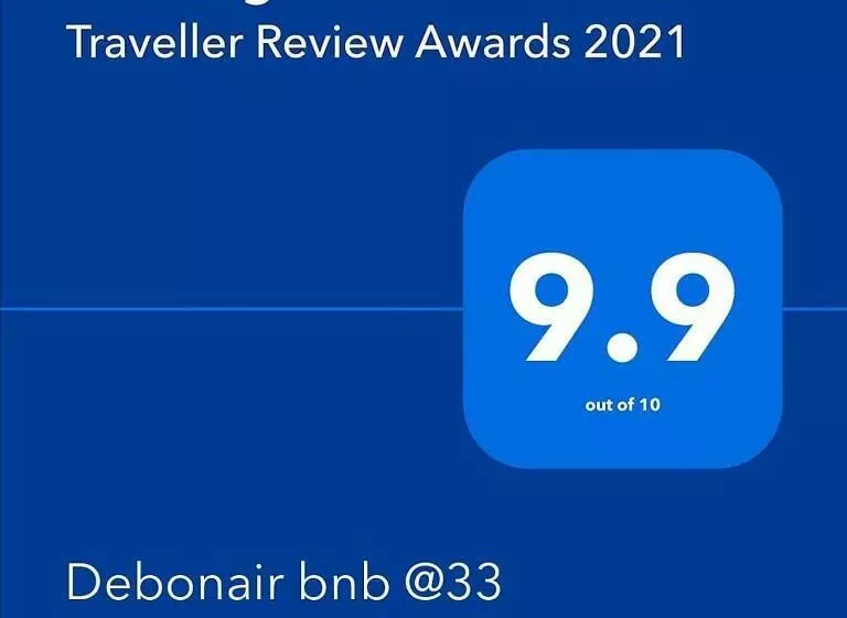 Aamiaismajoitus (B&B) Debonair Bnb @33