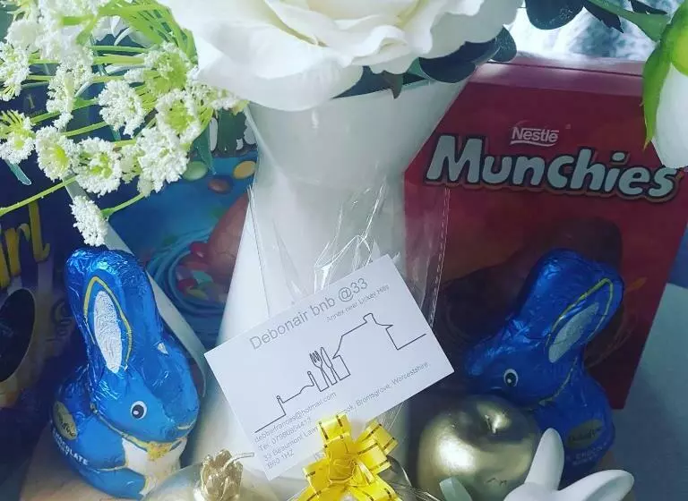 Aamiaismajoitus (B&B) Debonair Bnb @33