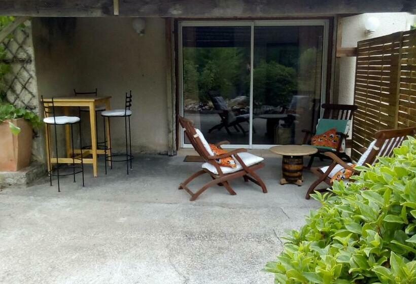 住宿加早餐  Domaine De Séguéla