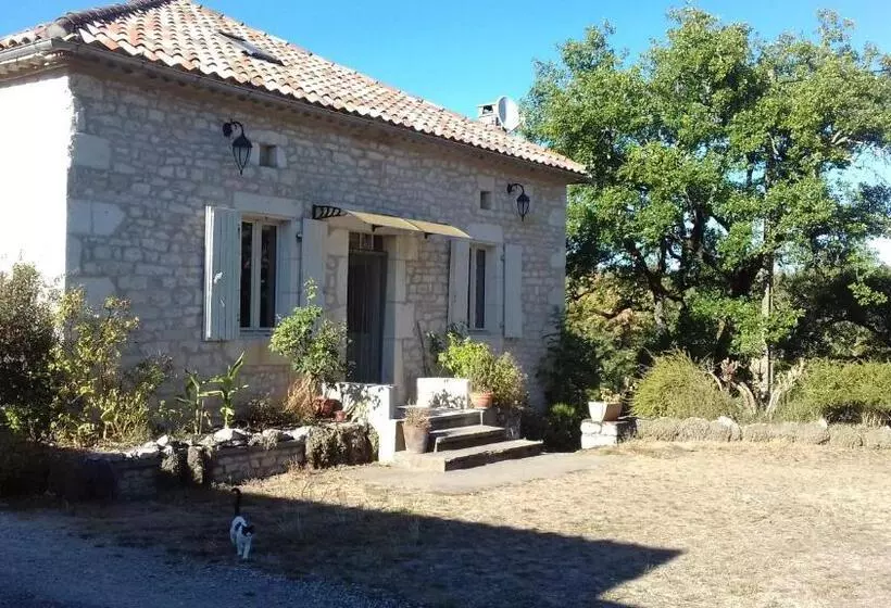 Aamiaismajoitus (B&B) Domaine De Séguéla