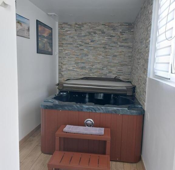 住宿加早餐 Une Affaire De Famille