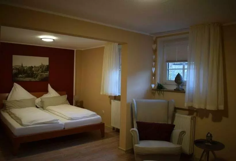 Hotelli Landgasthof Hüttenschenke