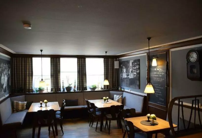 Hotelli Landgasthof Hüttenschenke