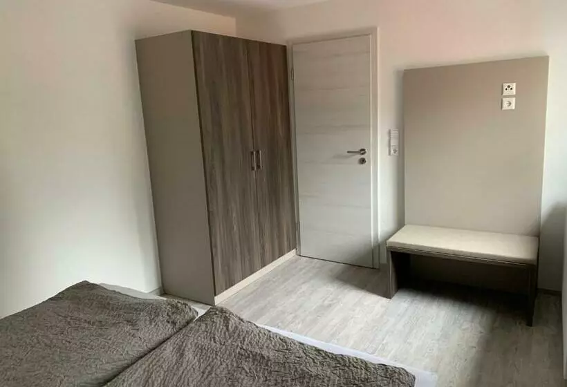 Pension Deckenpfronn