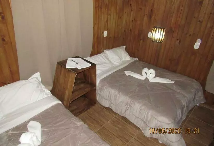 ユースホステル Chalés Vila De Urupema Quarto Papagaio Charão