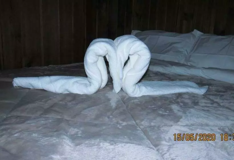 ユースホステル Chalés Vila De Urupema Quarto Papagaio Charão