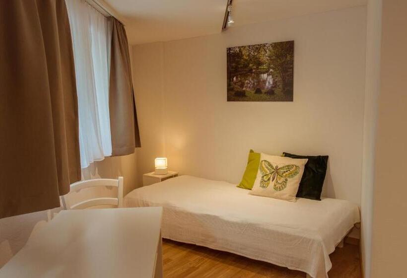 تختخواب و صبحانه Campingplatz Mittagsspitze