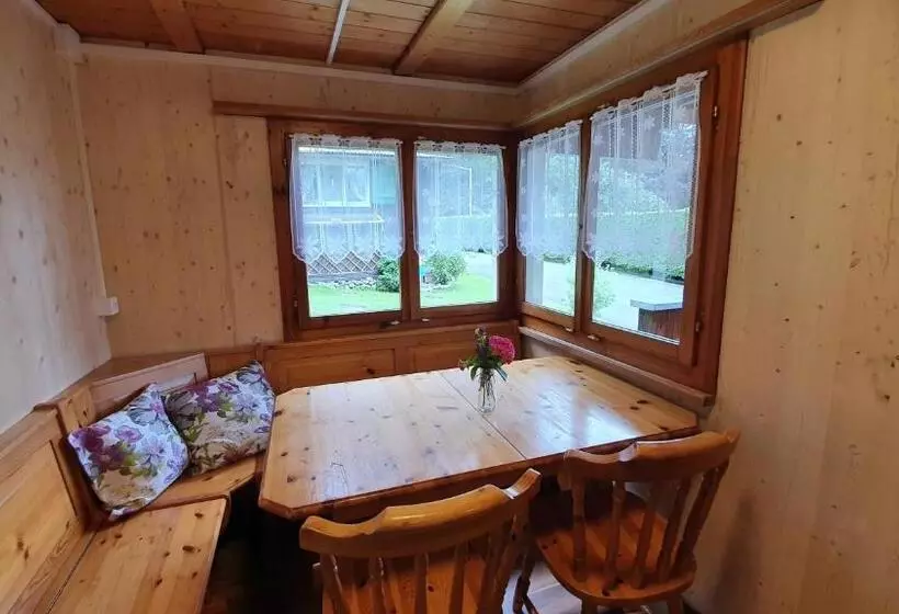 تختخواب و صبحانه Campingplatz Mittagsspitze