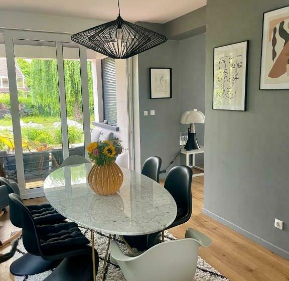 住宿加早餐  La Demeure Marcquoise