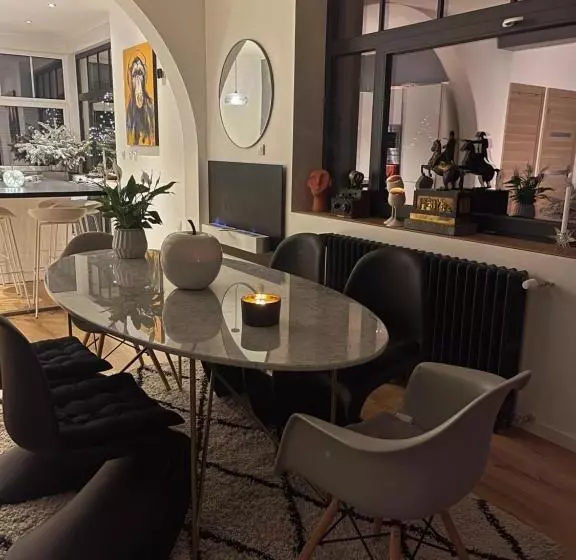 Aamiaismajoitus (B&B) La Demeure Marcquoise