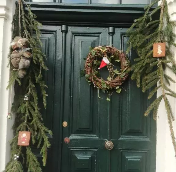 Aamiaismajoitus (B&B) La Maison O Kiwis   Chambres D Hôtes