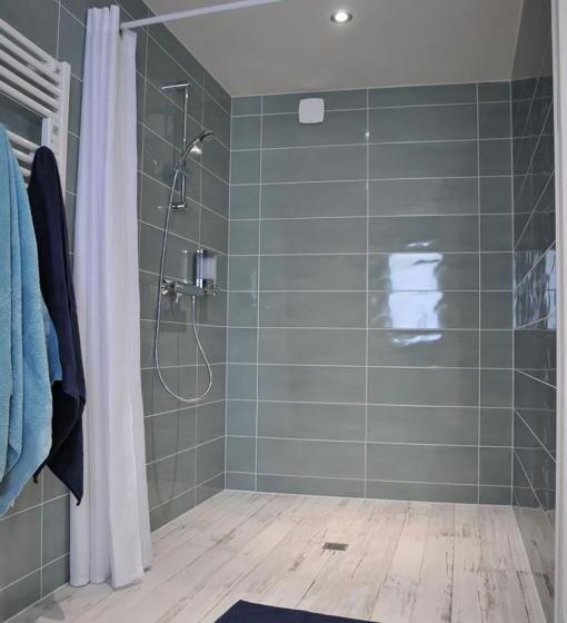 민박 Laboucaliniere