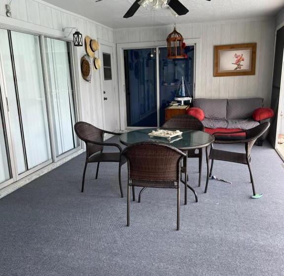 Bed and Breakfast Rae’s Place