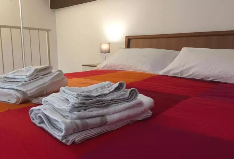 ホテル Agriturismo Monteroseo