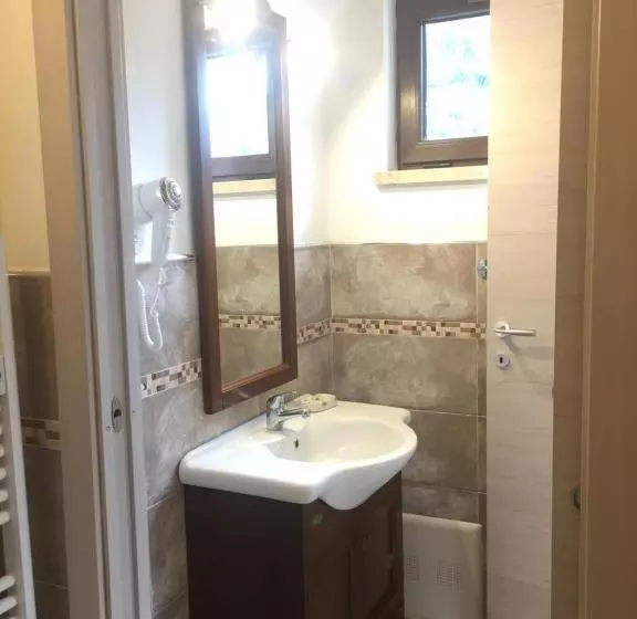 ホテル Agriturismo Monteroseo