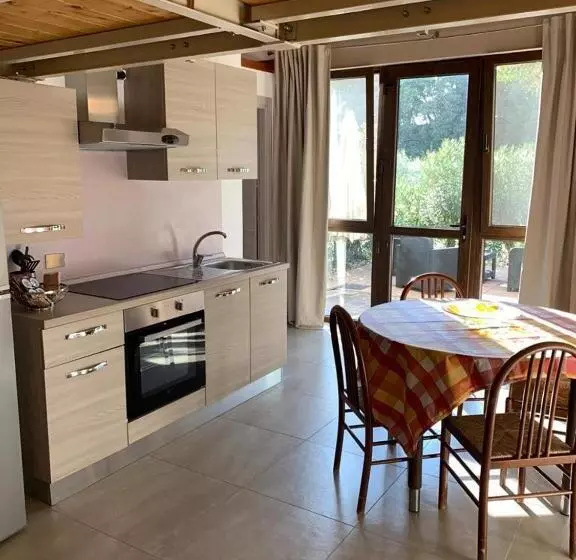 ホテル Agriturismo Monteroseo