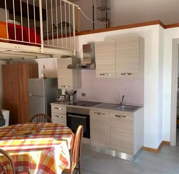 ホテル Agriturismo Monteroseo