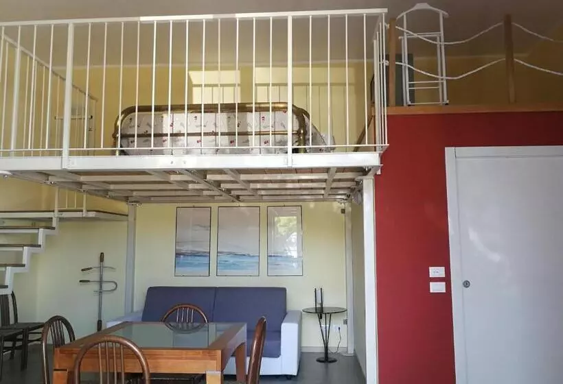 ホテル Agriturismo Monteroseo