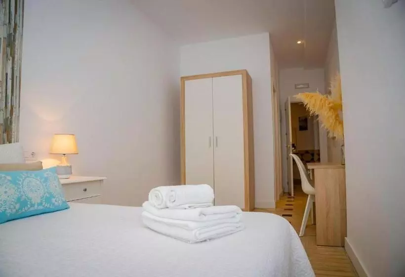 Hotelli Hostal Restaurante Benalup Golf