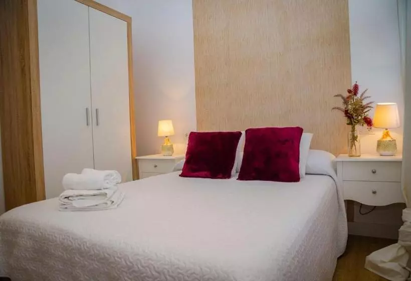 Hotelli Hostal Restaurante Benalup Golf