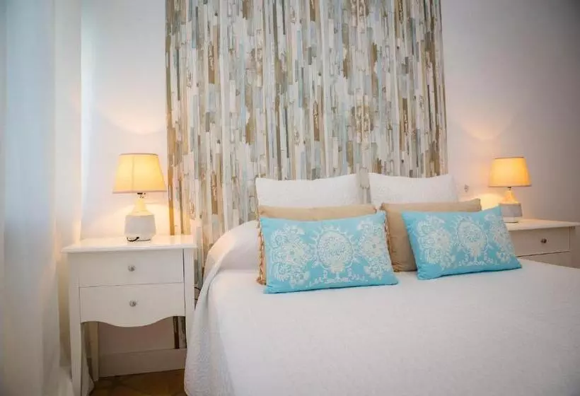 Hotelli Hostal Restaurante Benalup Golf