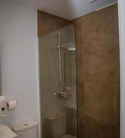 酒店 Hostal Restaurante Benalup Golf