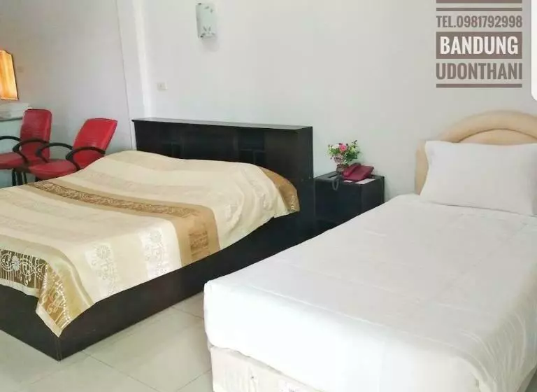 Hotel M&b