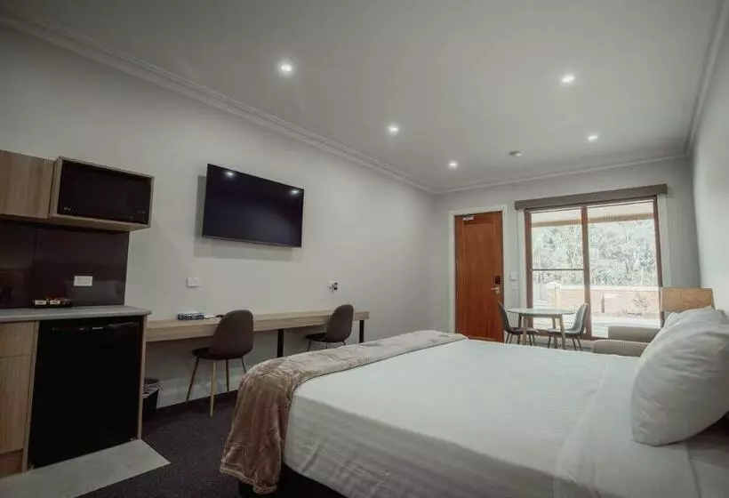 モーテル Red Waratah Accommodation